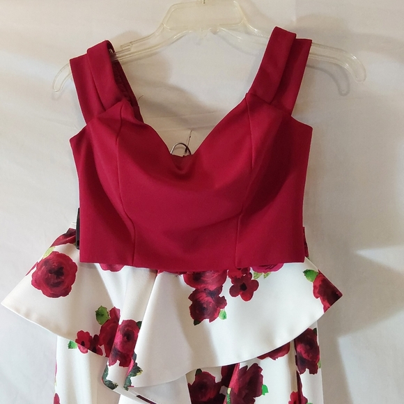 Social Code Off The Shoulder Floral Red Rose Mermaid Prom Dress Size 3 - Picture 8 of 16